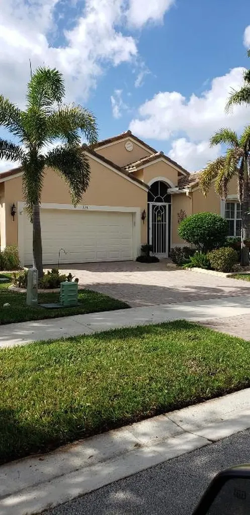 329 NW Shoreview Drive Port St Lucie FL 34986
