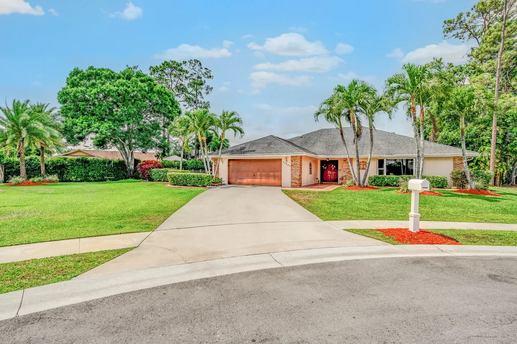 14366 Crowberry Court Wellington FL 33414