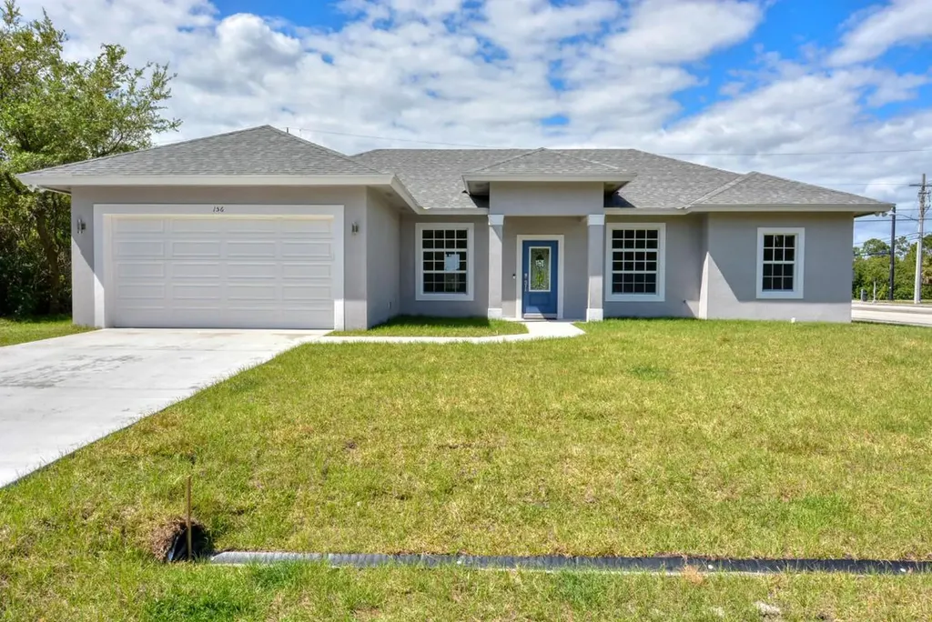 156 SW Milburn Circle Port St Lucie FL 34953