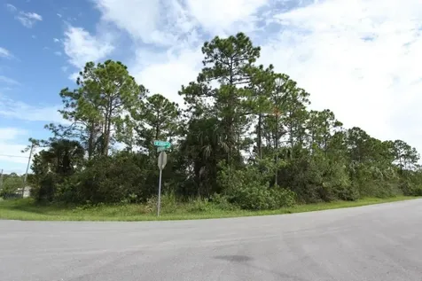 1497 SW Oriole Lane Port St Lucie FL 34953