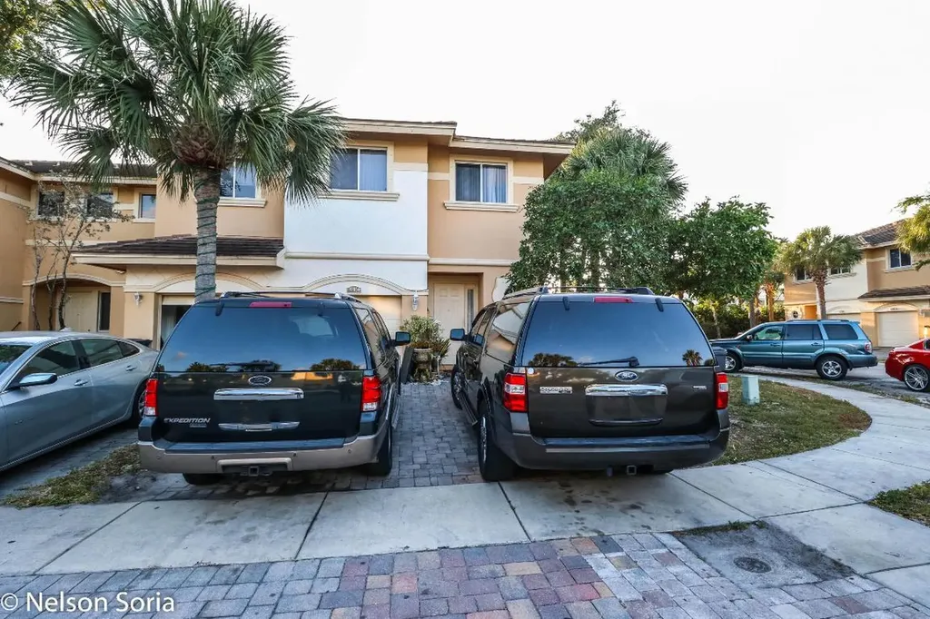 4265 Berkshire Wharf Drive Lake Worth FL 33461