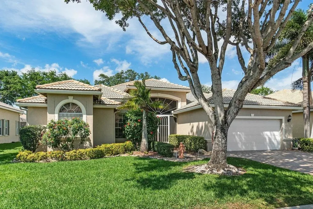 7375 Viale Angelo Delray Beach FL 33446