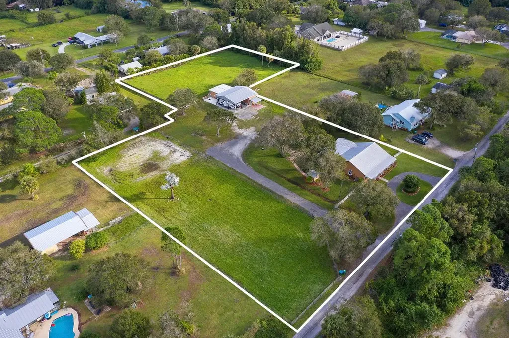 6381 Peterson Road Fort Pierce FL 34947