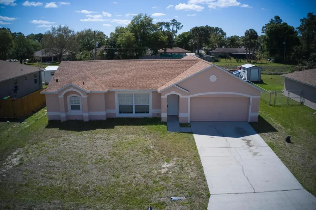 570 Ontario Street NW Palm Bay FL 32907