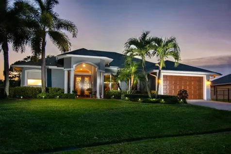 317 SE Fisk Road Port St Lucie FL 34984