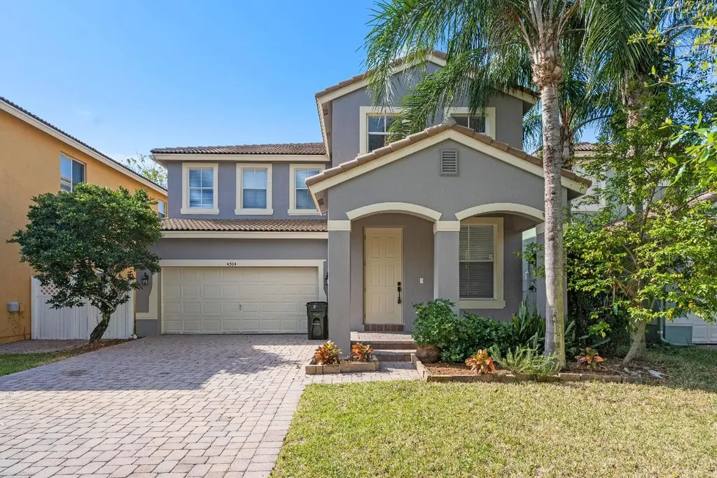 4304 S Magnolia Circle Delray Beach FL 33445