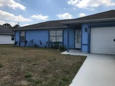 642 SW Stillman Avenue Port St Lucie FL 34953