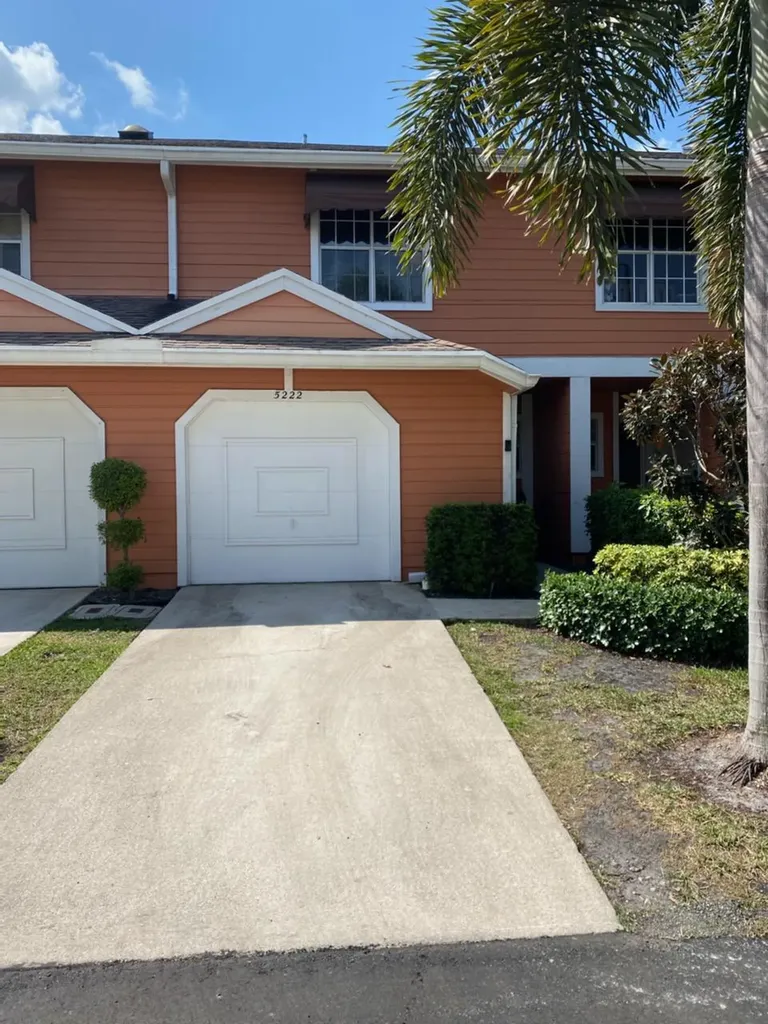 5222 Sapphire Valley Boca Raton FL 33486