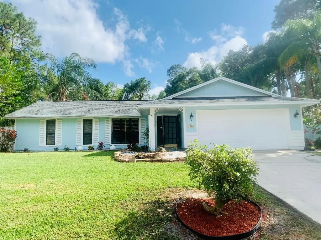 1596 SW Hunnicut Avenue Port St Lucie FL 34953