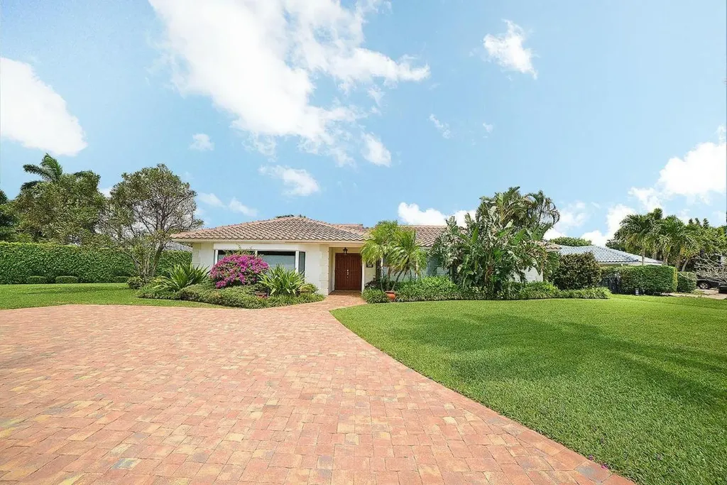 911 Eve Street Delray Beach FL 33483