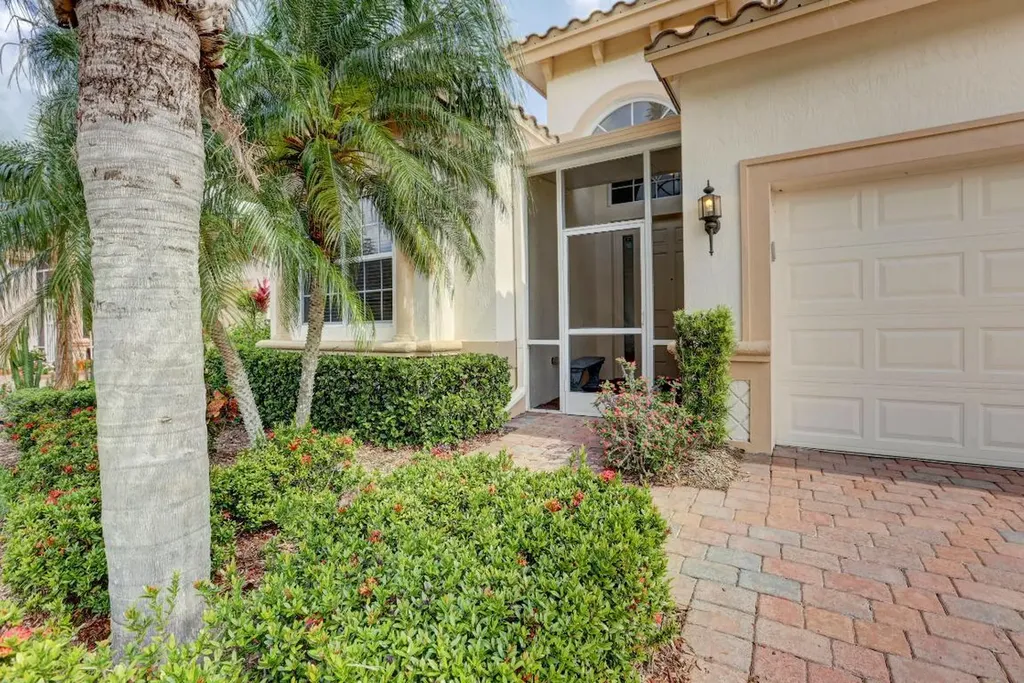 11420 SW Mountain Ash Circle Port St Lucie FL 34987