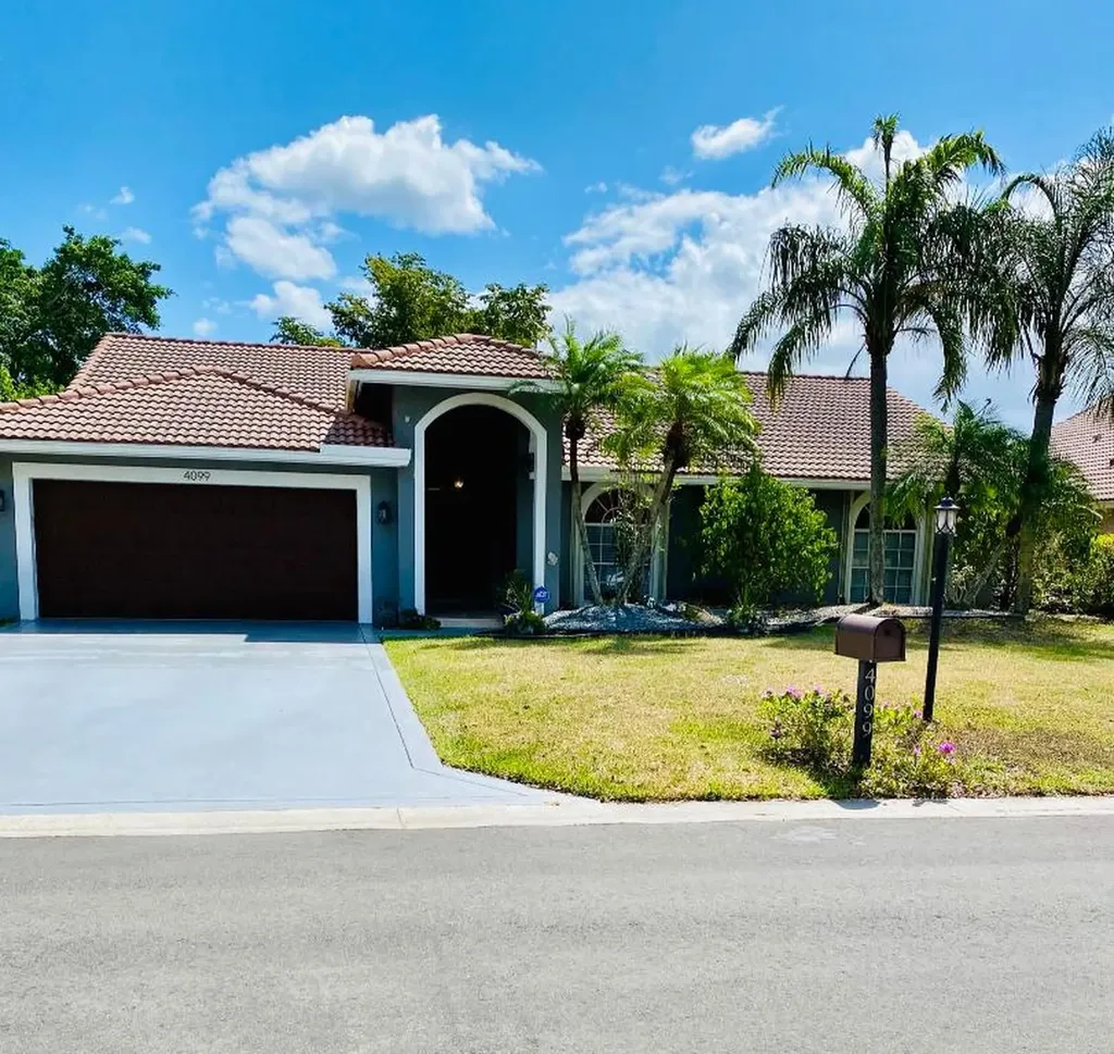4099 NW 81st Terrace Coral Springs FL 33065