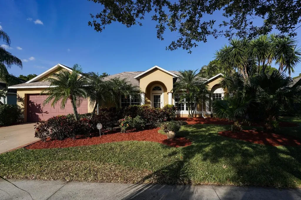 336 SW Panther Trace Port St Lucie FL 34953