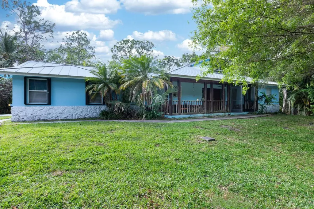 18947 Mellen Lane Jupiter FL 33478