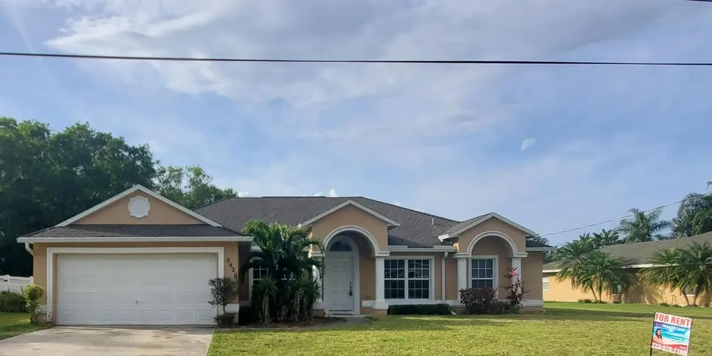 5426 NW Briscoe Drive Port St Lucie FL 34986