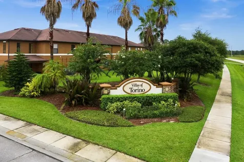 5017 NW Coventry Circle Port St Lucie FL 34986
