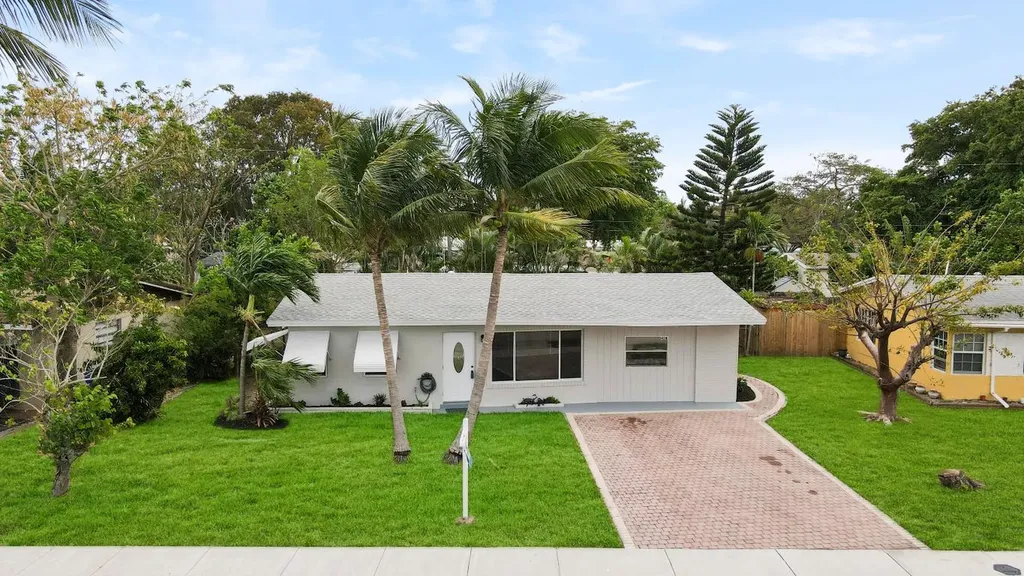 1438 NE 28th Court Pompano Beach FL 33064
