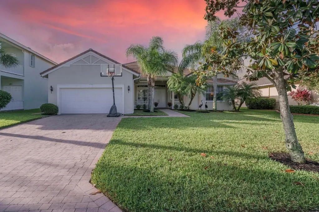 226 NW Magnolia Lakes Boulevard Port St Lucie FL 34986