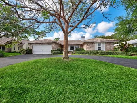 2930 NW 87th Terrace Coral Springs FL 33065