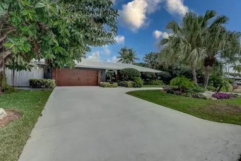 2031 Bonnie Street Boca Raton FL 33486