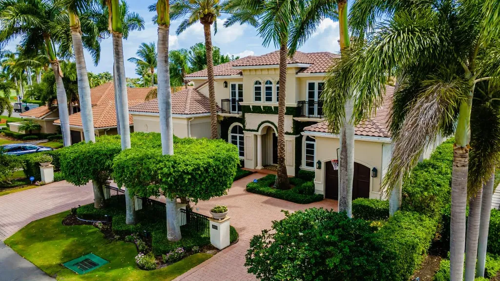 2124 W Maya Palm Drive Boca Raton FL 33432