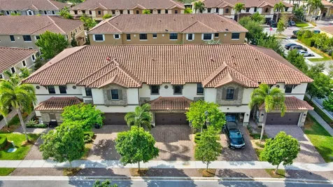 9592 Town Parc Circle N Parkland FL 33076