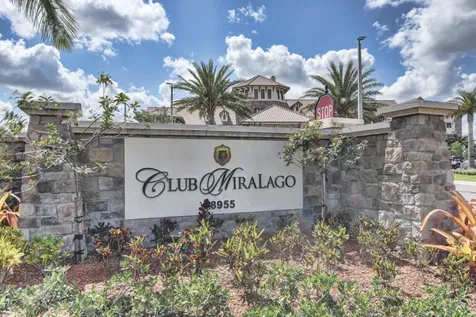 9592 Town Parc Circle N Parkland FL 33076