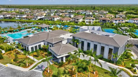 9592 Town Parc Circle N Parkland FL 33076