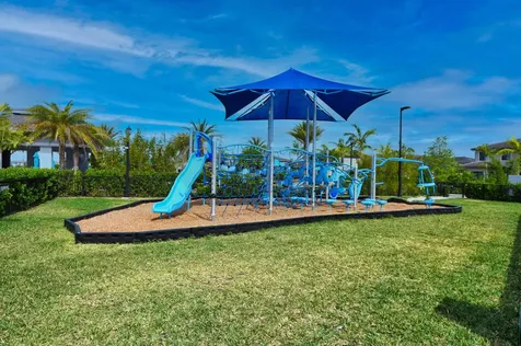 9592 Town Parc Circle N Parkland FL 33076