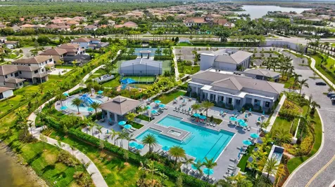 9592 Town Parc Circle N Parkland FL 33076