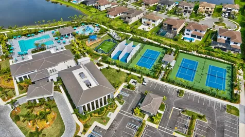 9592 Town Parc Circle N Parkland FL 33076