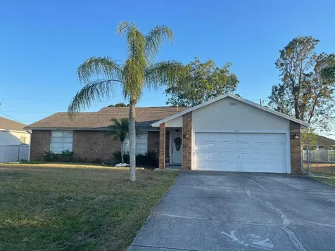 442 SW Lakota Avenue Port St Lucie FL 34953