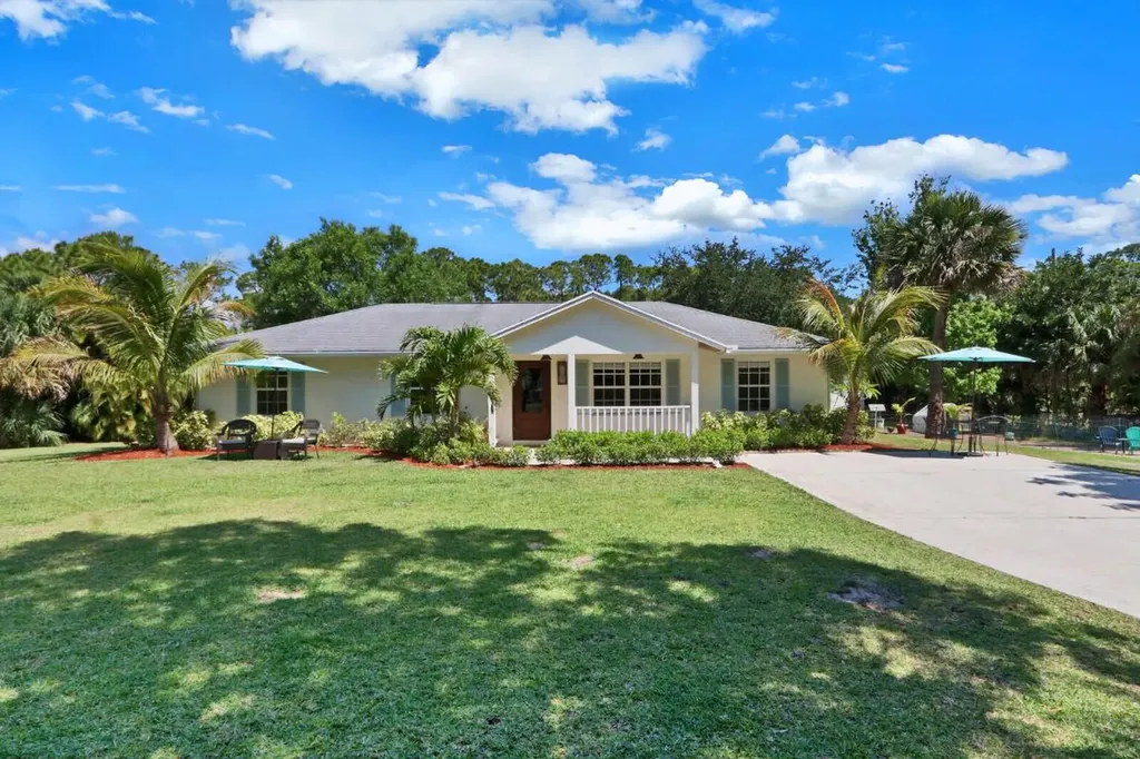 9673 159th Court N Jupiter FL 33478