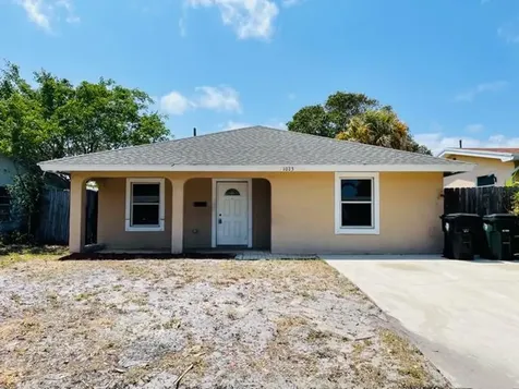 1025 S D Street Lake Worth Beach FL 33460
