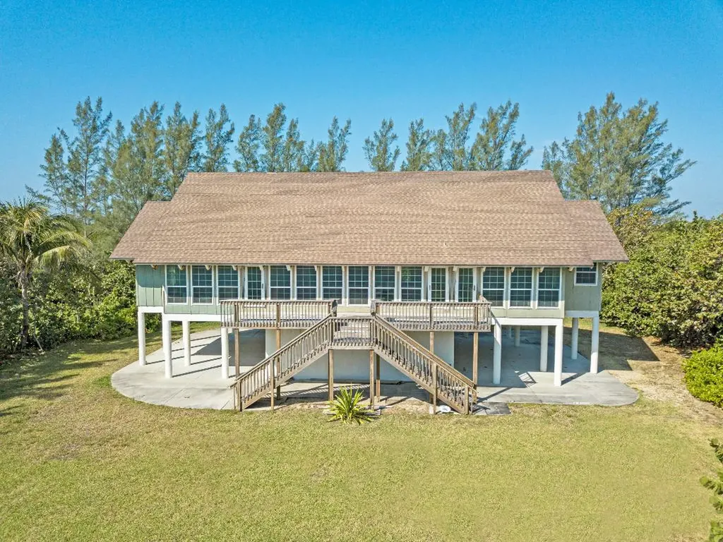 156 N Beach Road Hobe Sound FL 33455
