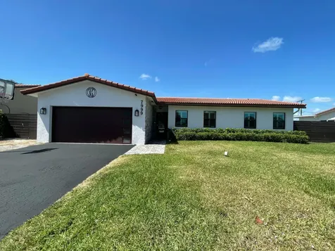 7999 E Country Club Boulevard Boca Raton FL 33487