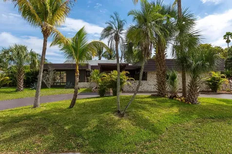 5608 Bayberry Lane Tamarac FL 33319