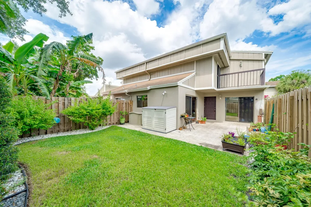 13273 NW 5th Street Plantation FL 33325