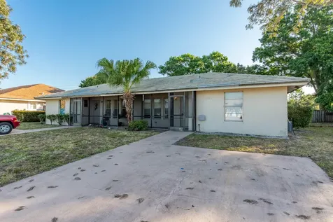 1348 Riverside Circle Wellington FL 33414