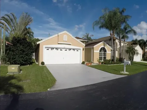 1385 Fairfax Circle E Boynton Beach FL 33436