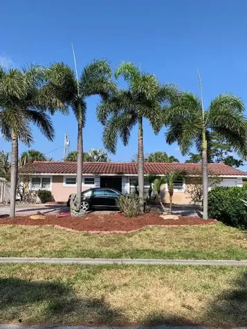 891 Woodland Avenue Haverhill FL 33415
