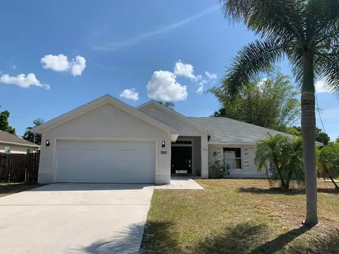 1981 SE Aires Lane Port St Lucie FL 34984