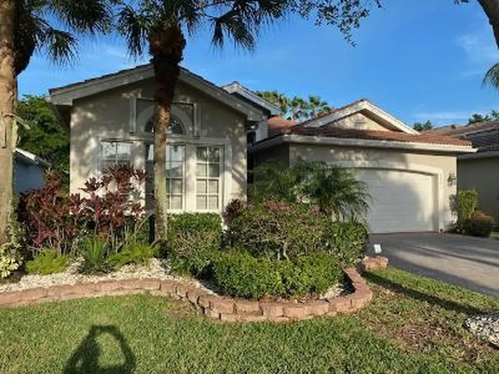 7582 Cape Verde Lane Lake Worth FL 33467