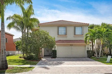 9032 Dupont Place Wellington FL 33414