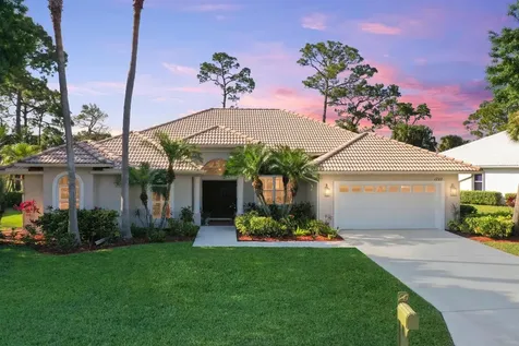 1722 SW Mockingbird Drive Port St Lucie FL 34986