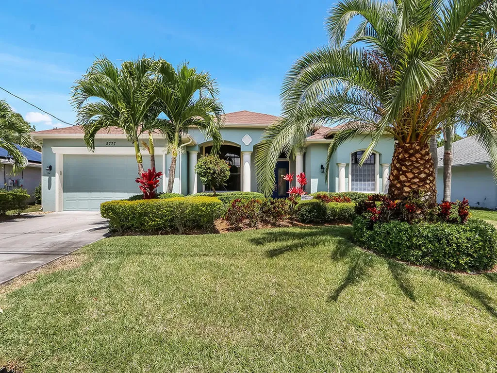 5777 NW Wesley Road Port St Lucie FL 34986