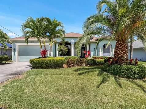 5777 NW Wesley Road Port St Lucie FL 34986