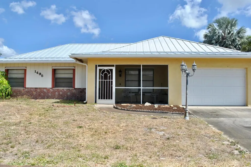 1495 Woodcrest Road N West Palm Beach FL 33417