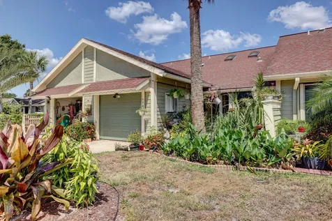 1443 SE Colchester Circle Port St Lucie FL 34952