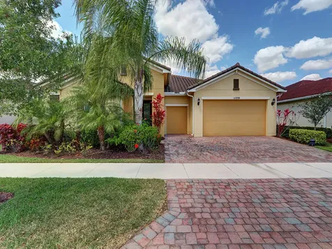 11339 SW Apple Blossom Trail Port St Lucie FL 34987